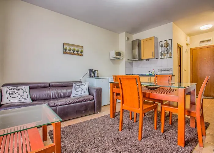 Apartamento Charming Flat In With Sauna By Flat Mаnager *